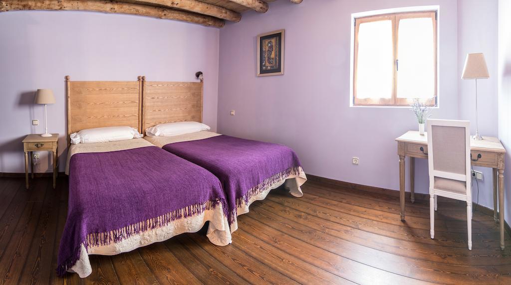 منزل الضيف Denuy  في Casa Insol الغرفة الصورة